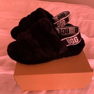 Size 9 Black Ugg Slides